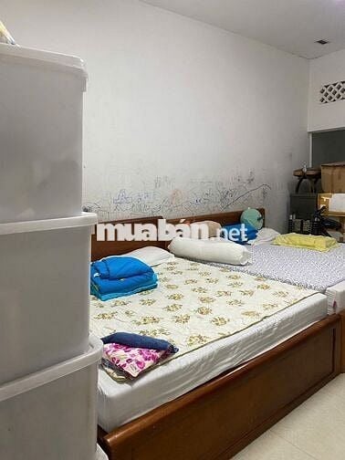 Bán nhà sát Aeon Tân Phú, hẻm thông 6m, DT 70m2 giá chỉ 6,3 tỷ.