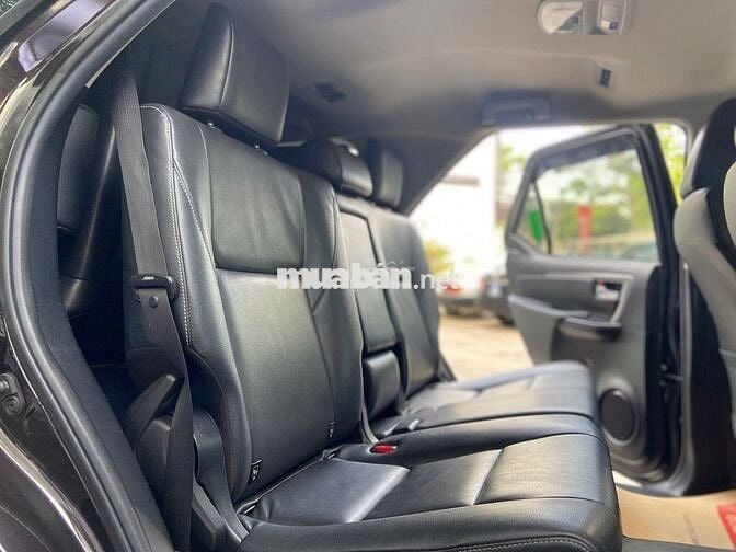 Fortuner 2020 2.4G 4x2 AT - 46.956 km - Còn Giảm