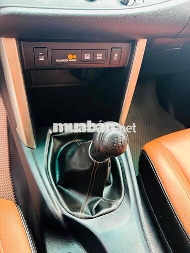 Toyota Innova 2019 2.0E MT