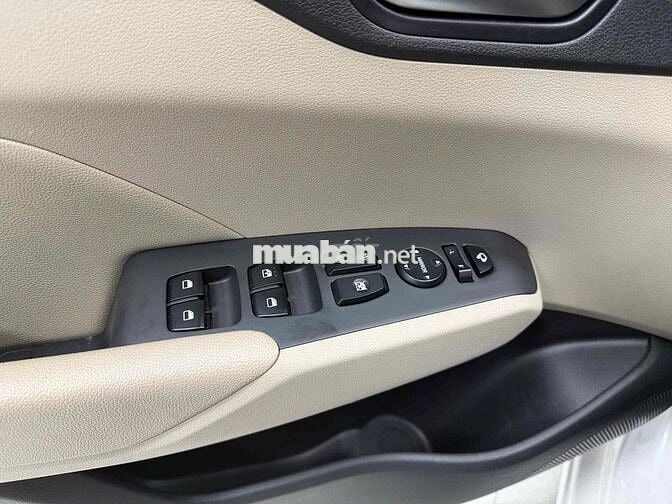 Hyundai Accent 2021 1.4 AT đặc biệt đi 14000 km