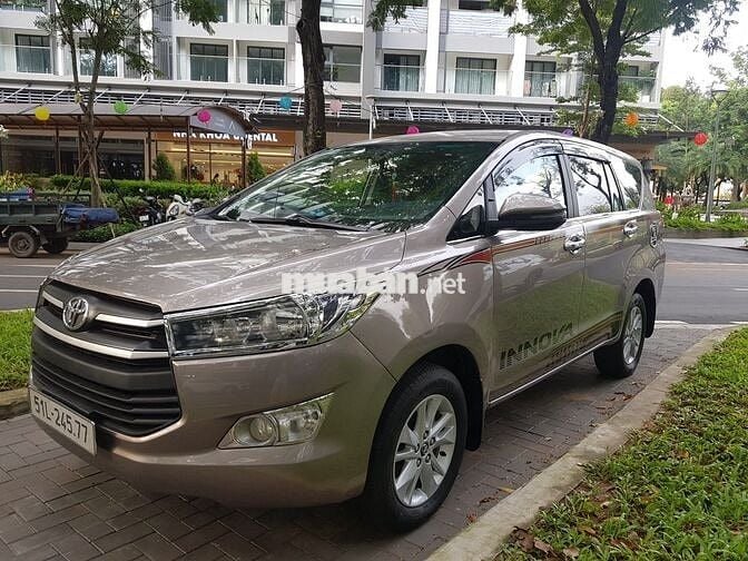 Toyota Innova 2019 2.0E - 95000 km
