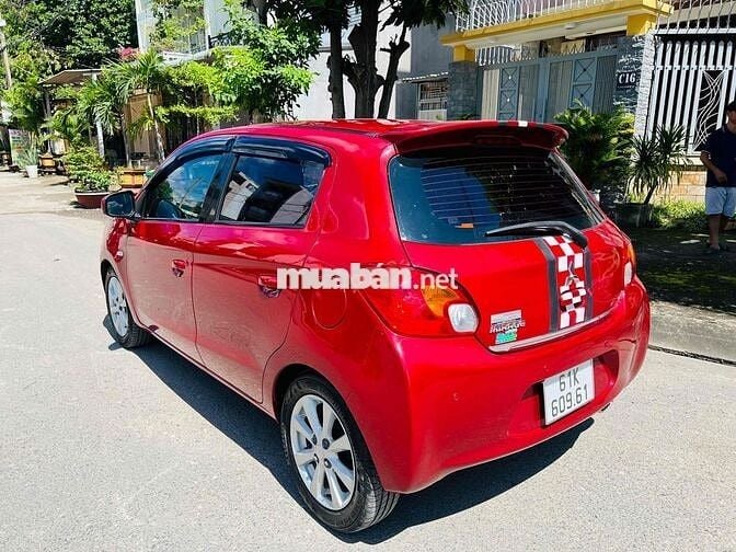 Mitsubishi Mirage 2013 1.2 CVT - 99000 km