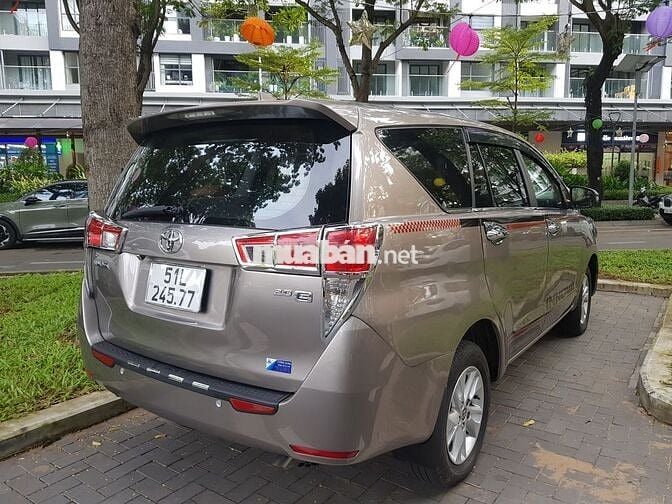 Toyota Innova 2019 2.0E - 95000 km
