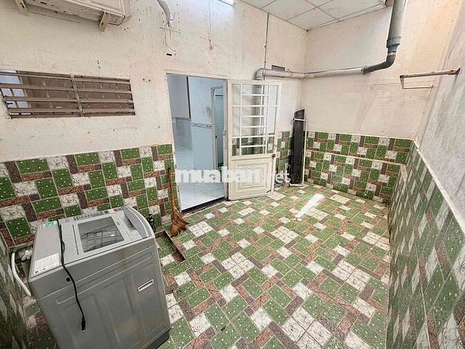 Cho thuê nhà hẻm hoàng văn thụ gần công viên lưu hữu phước giá 6,5 tri