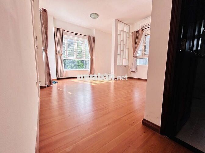 NHÀ KHU PHAN XÍCH LONG DIỆN TÍCH: 9X22M TRỆT 2 LẦU CHO THUÊ
