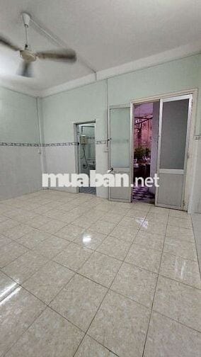 BÁN CĂN CHUNG CƯ CŨ MẶT TIỀN ĐẶNG DUNG QUẬN 1