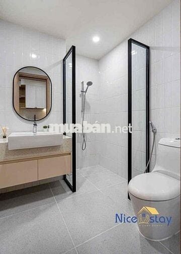 Cho thuê căn hộ 1 phòng ngủ. chung cư Garden Gate. gần sân bay TSN