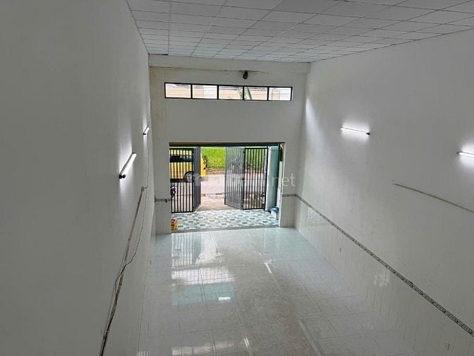 Cho thuê nhà nguyên căn mặt tiền đường số 6 khu 17.3ha phường An Phận 