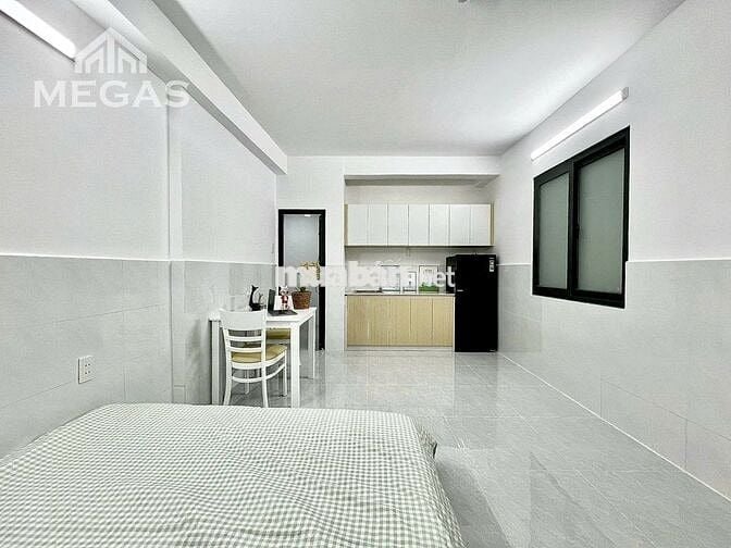 CHO THUÊ STUDIO 35M2 CỬA SỔ THOÁNG MÁT, FULL NỘI THẤT MỚI KENG