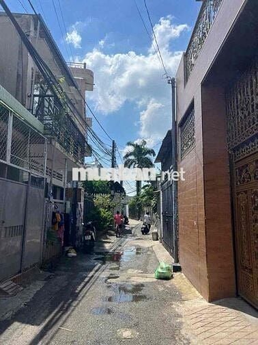 2 mặt tiền  bán lo việc gia đình gấp