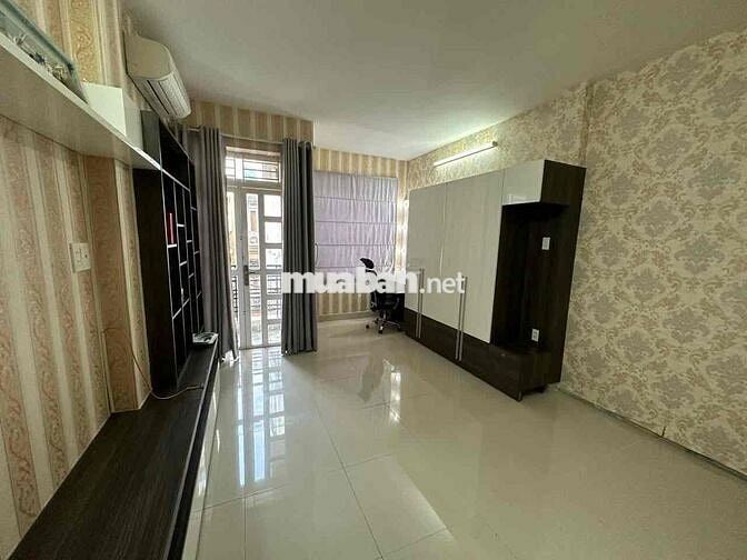 CHỈ 22TR CÓ NHÀ MỚI OTO ĐẬU TRONG NHÀ - GẦN CHỢ - GẦN PXL- SÁT MT