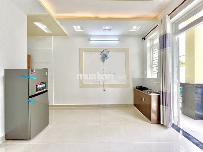 Phòng ban công - rộng thoáng mát đường Lê Văn Thọ, P9, GV