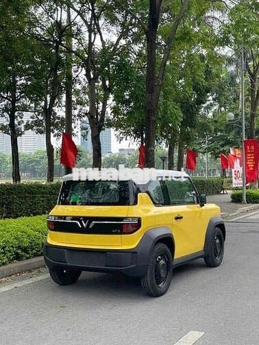 VinFast VF3 2025 màu hồng tím, vàng giảm tới 32tr