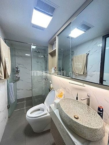  Bán nhà ngõ 73 Nguyễn Lương Bằng – 45m² – 5.5 tầng