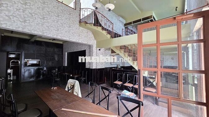 🏡15mx15m🏡BIỆT THỰ SÂNVƯỜN❌NGAYNGÃBA CMT8 & NGÔTHỜINHIỆM,Q3❌CHO THUÊ 50