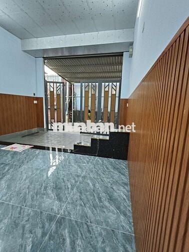 Bán nhà cấp 4 đẹp gần chợ tân hiệp