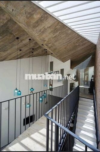 CHO THUÊ NHÀ ĐẸP MỚI XÂY FULL NỘI THẤT THIẾT KẾ ĐƯƠNG ĐẠI