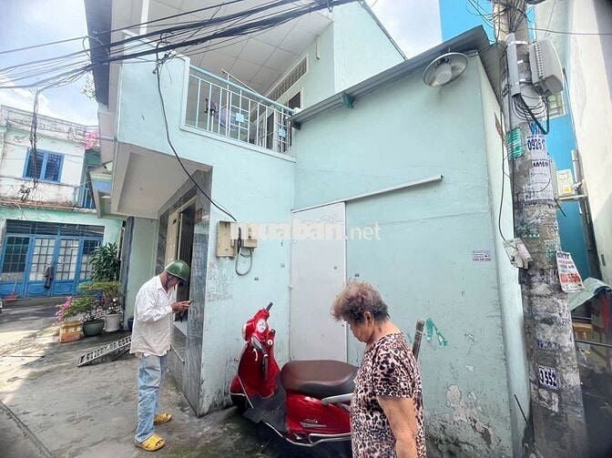 Bán nhà gần chợ Bình Trị Đông, 6,5x7 1 trệt 1 lầu giá 3,85 tỷ