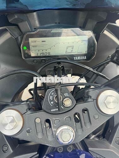 YAMAHA R15V3 ODO CHUẨN 11.000KM SẴN HỒ SƠ