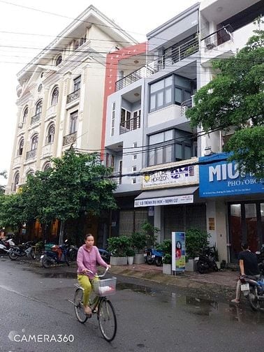 Chính chủ đi nước ngoài bán gấp nhà HXH Trần Hưng Đạo P2 Q5 giá 16,5t