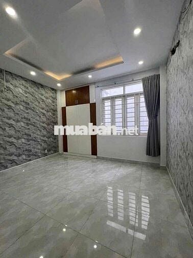 cuo thuê nhà hxt thống nhất p10 (4,2x20)  3 lầu , 4pn , 5wc kd dc