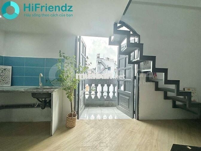 DUPLEX BAN CÔNG RỘNG RÃI NGAY SÂN BAY NGUYỄN THÁI SƠN THOÁNG