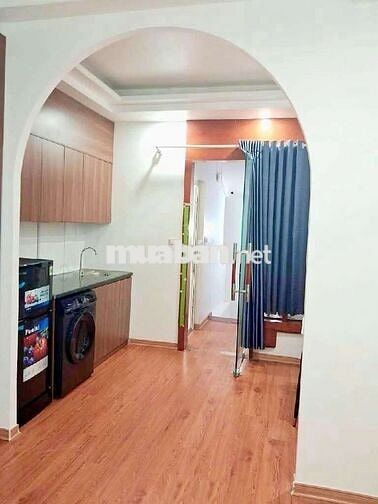 PHẠM VĂN ĐỒNG-6 Tầng DÒNG TIỀN, 5P khép kín đủ nội thất. Giá 8.55 tỷ
