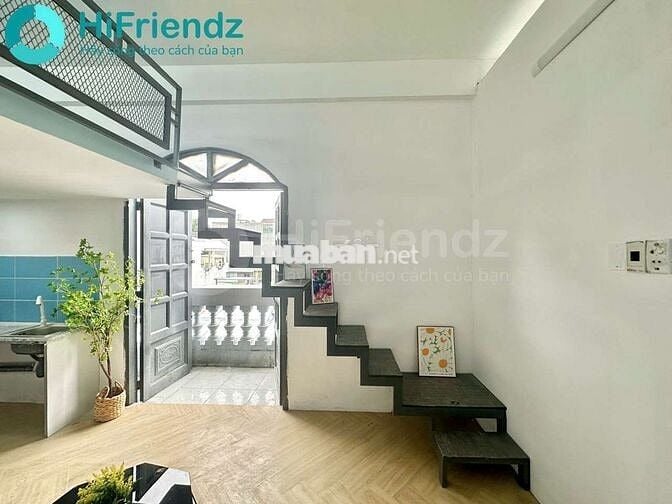 DUPLEX BAN CÔNG RỘNG RÃI NGAY SÂN BAY NGUYỄN THÁI SƠN THOÁNG