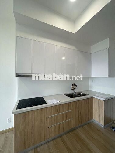 CHo thuê AKari 2pn chỉ 8tr. Nhà đẹp. Nhà trống ở ngay.