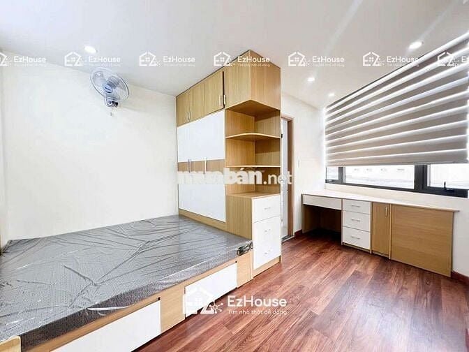Studio ban công - mới xây gần sân bay và giáp Phạm Văn Đồng