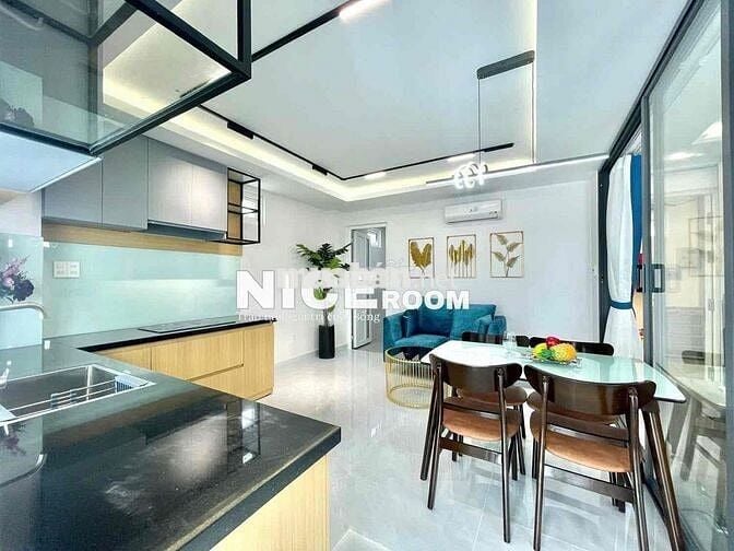 Cho Thuê CC Mini 1Pn Balcony Thang Máy Bảo Vệ Trung Tâm BThanh Giáp Q1
