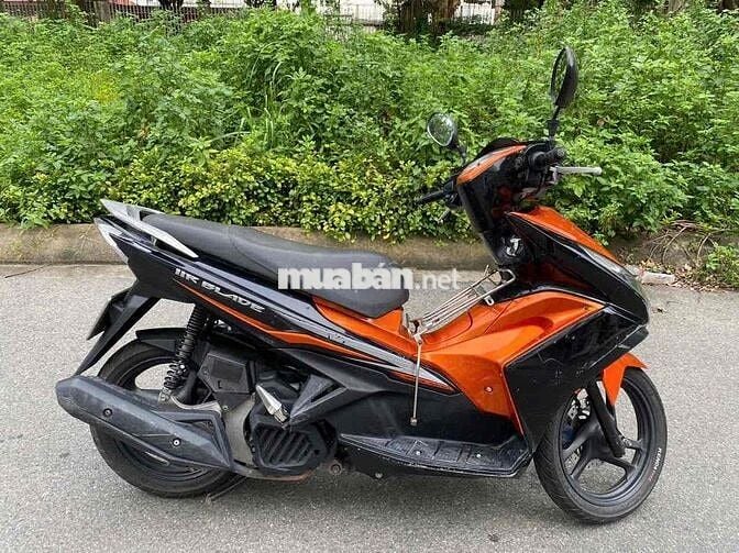 AIR BLADE FI BS TP ĐKY LẦN ĐẦU 2015 cccd chủ xe