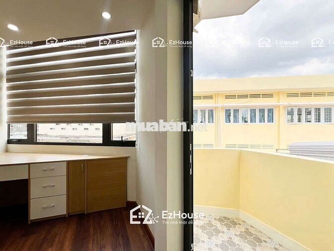 Studio ban công - mới xây gần sân bay và giáp Phạm Văn Đồng