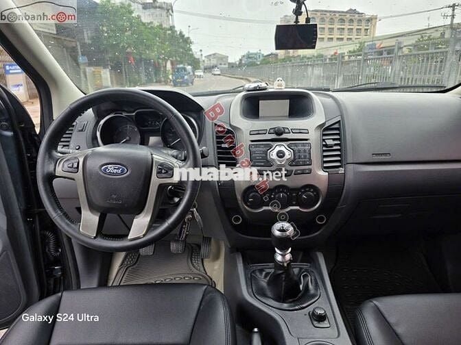 Ford Ranger XLT 2015- 2 cầu MT