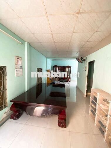 Chủ bán gấp nhà cấp bốn 200m2, 3pn, hẻm xe hơi,  Huỳnh Tấn Phát Quận 7