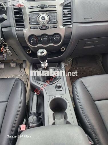 Ford Ranger XLT 2.2L 4x4 MT 2015 – giá tốt