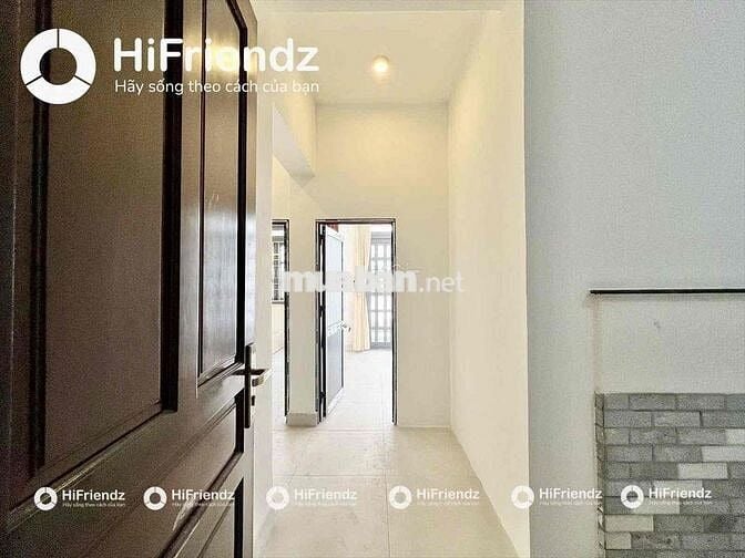 Khai trương căn hộ 2PN ban công mới 100% ngay công viên làng hoa GV