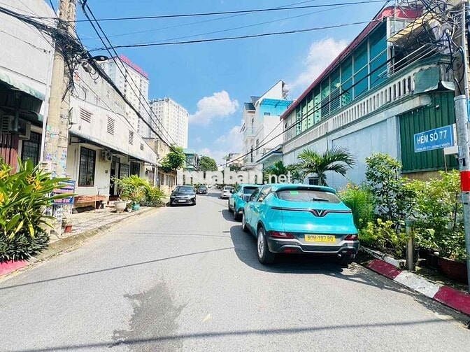 nhà 1 trệt 2 lầu mặt tiền chính kinh doanh