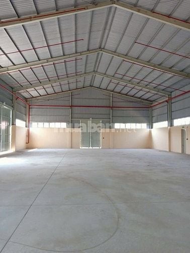 Cho thuê Nhà Xưởng 1000m2, mặt tiền Đường Tỉnh Lộ 824, Long An