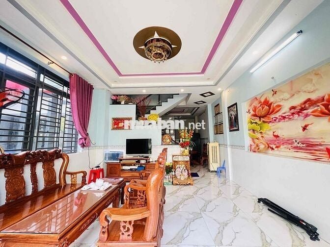 nhà 1 trệt 2 lầu mặt tiền chính kinh doanh