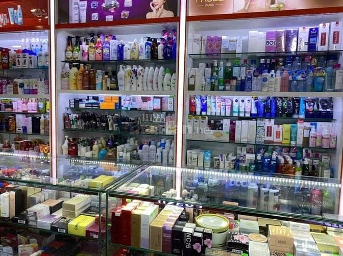 TUYỂN LAO ĐỘNG PHỔ THÔNG LÀM VIỆC TẠI TPHCM 