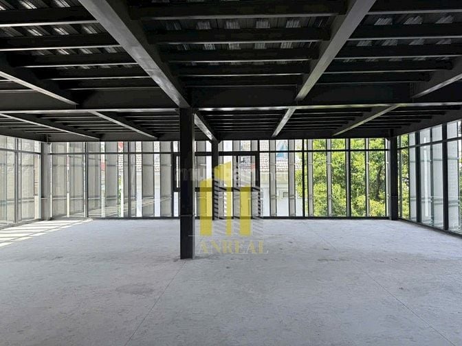 CHO THUÊ TOÀ VĂN PHÒNG SÀN TRỐNG ĐƯỜNG XUÂN THUỶ GIÁ 6500 USD