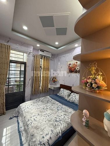 Bán gấp nhà Phan Xích Long, phường 2, Phú Nhuận 50m2 sẵn SHR sang tên 