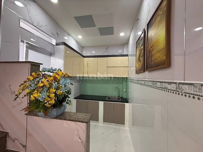 Bán gấp nhà Phan Xích Long, phường 2, Phú Nhuận 50m2 sẵn SHR sang tên 