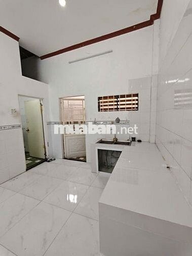 Nhà 6,5 triệu 2 phòng ngủ gần chợ Cả Đài ô tô tới nhà kd được