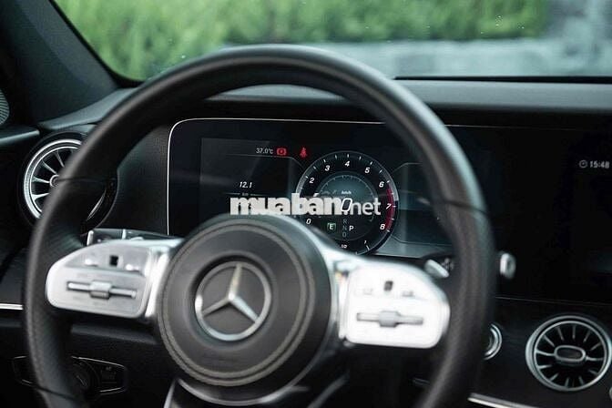 Mercedes Benz E Class 2019 E200 Sport - 68000 km