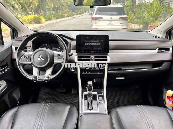 Mitsubishi Xpander 2022 AT Premium - 25000 km