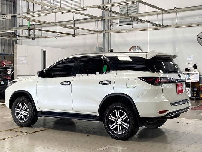 Fortuner 2019 2.7V 4x2 AT - 99.778 km - Còn Giảm
