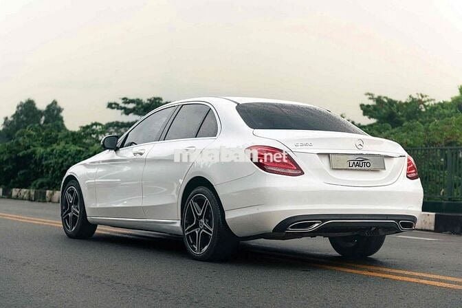 Mercedes Benz C Class 2018 C250 Exclusive - 739tr