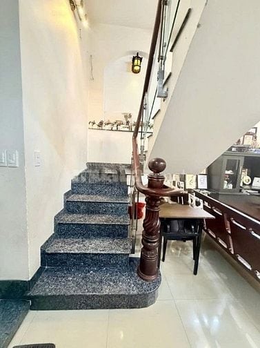 SỞ HỮU NGAY CĂN NHÀ GIÁ TỐT NGAY ĐẶNG VĂN NGỮ, PHÚ NHUẬN GẦN 40M²!! 